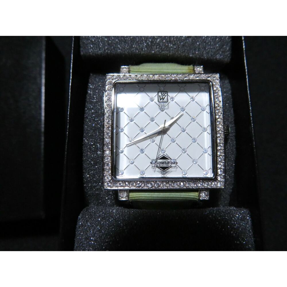 Victoria Weick of Beverly Hills Womens Wrist Watch Green Band Silver Case